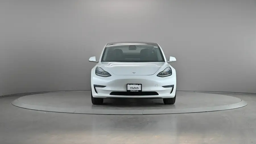 2019 Tesla Model 364555866645635121