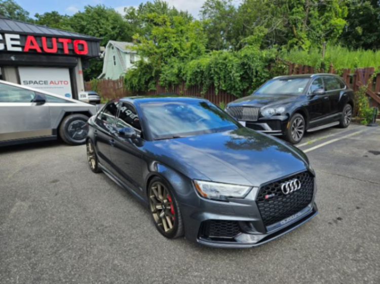 Audi RS 3 Sedan 4D de segunda mano, año 201863280542924035121