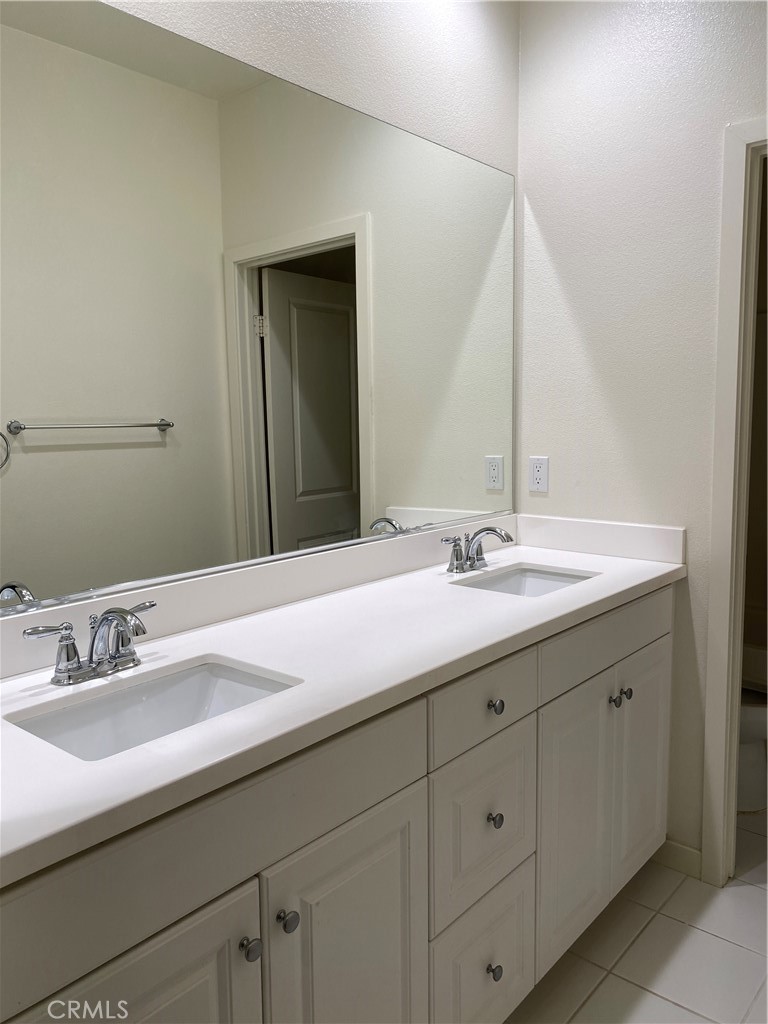 4232 Ivesbrook Street Lancaster CA, 9353663712416341889122