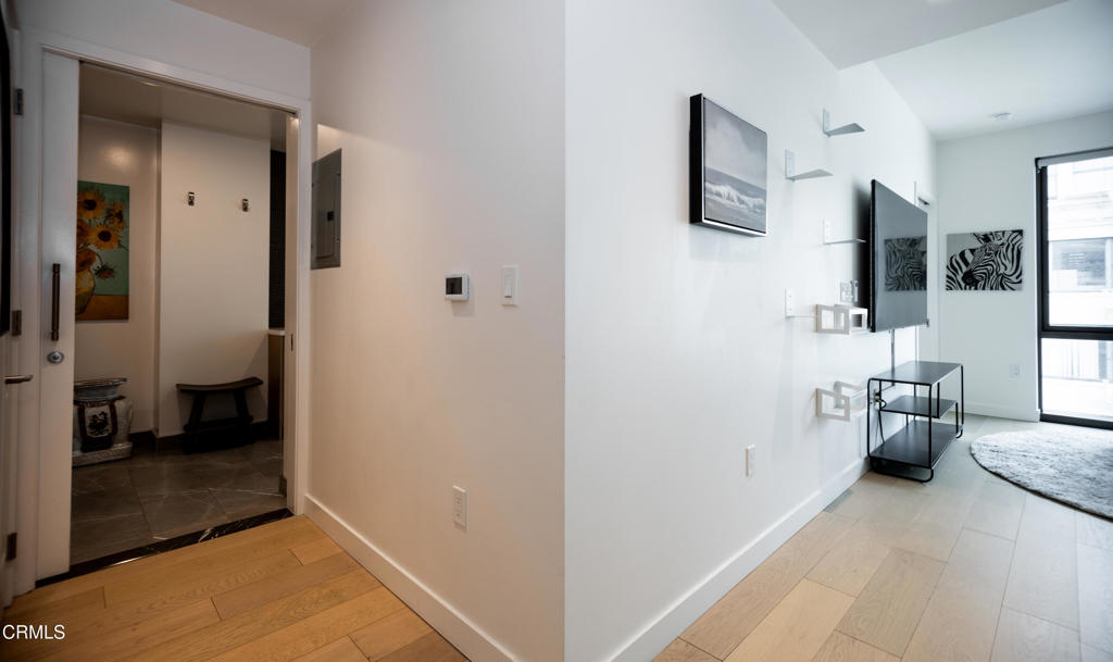 400 S Broadway 911 Los Angeles CA, 9001364111857677058121