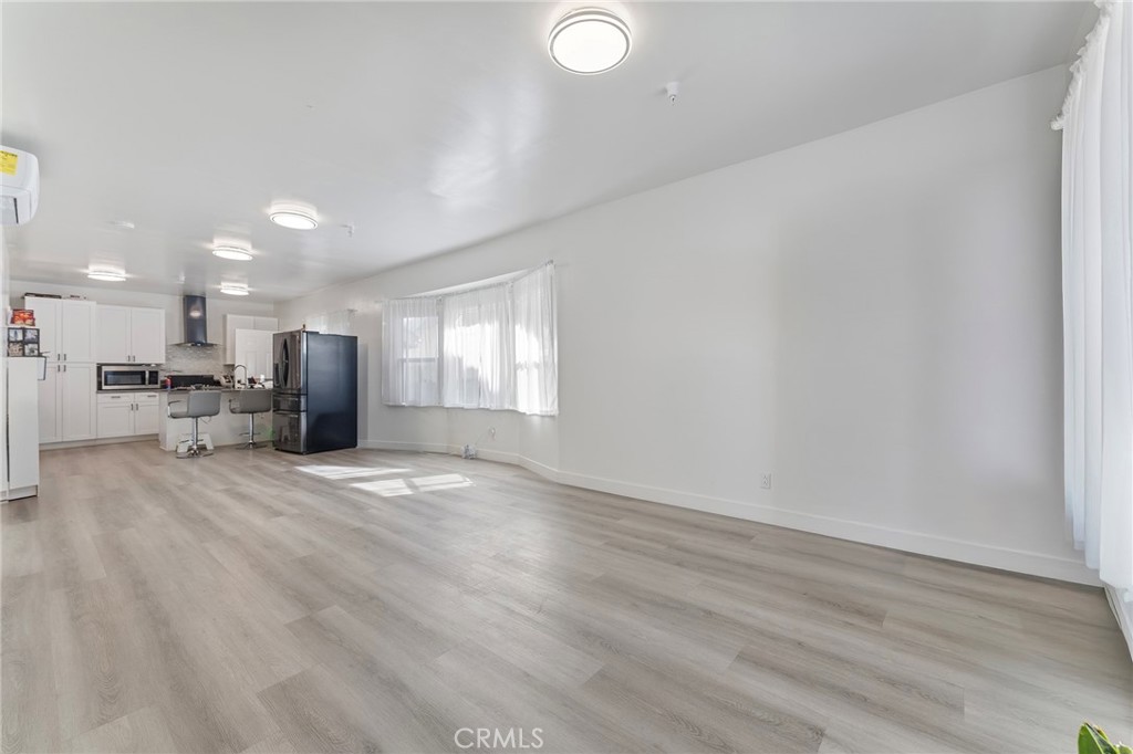1612 1612 1/2 S Berendo Street Los Angeles CA, 9000664131026511618121