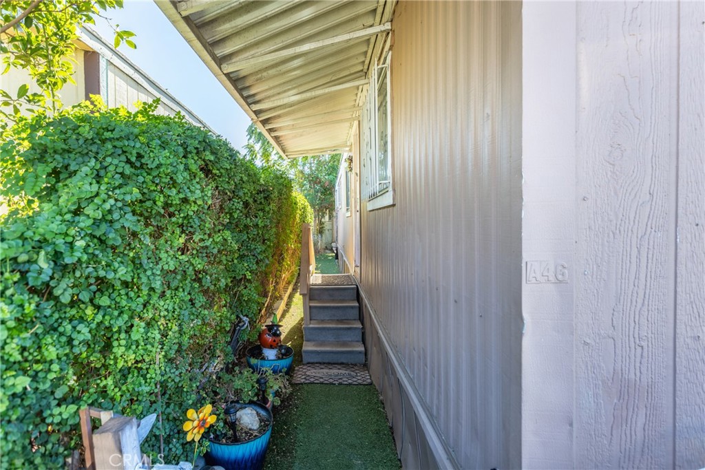 850 W Mission Boulevard A46 Ontario CA, 9176264067719826305121