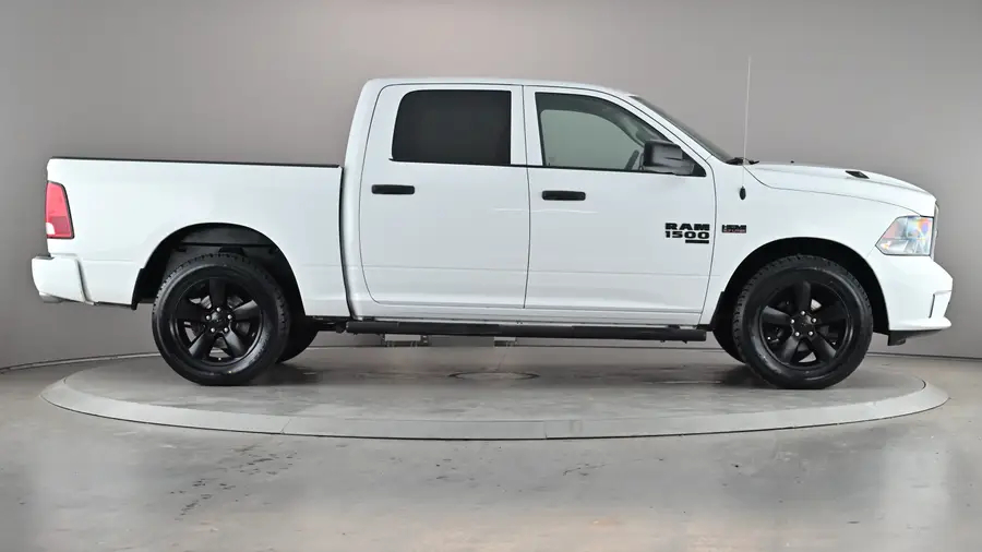 2020 Ram 1500 Classic64555829969282122