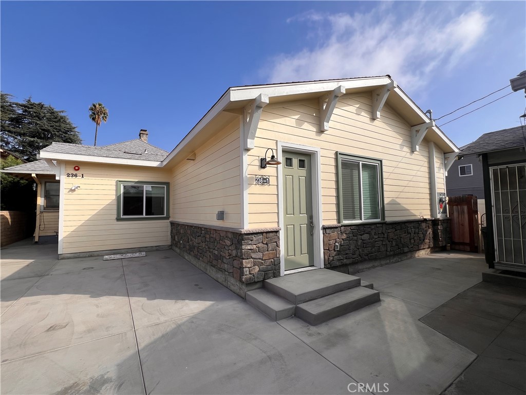 $3,280/month 236 W Palm 1 Monrovia CA, 9101664053816458497121
