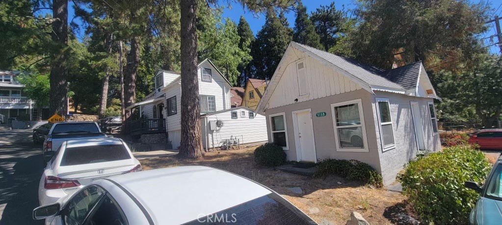 513 Springy, Crestline CA, 9232563623803845889121