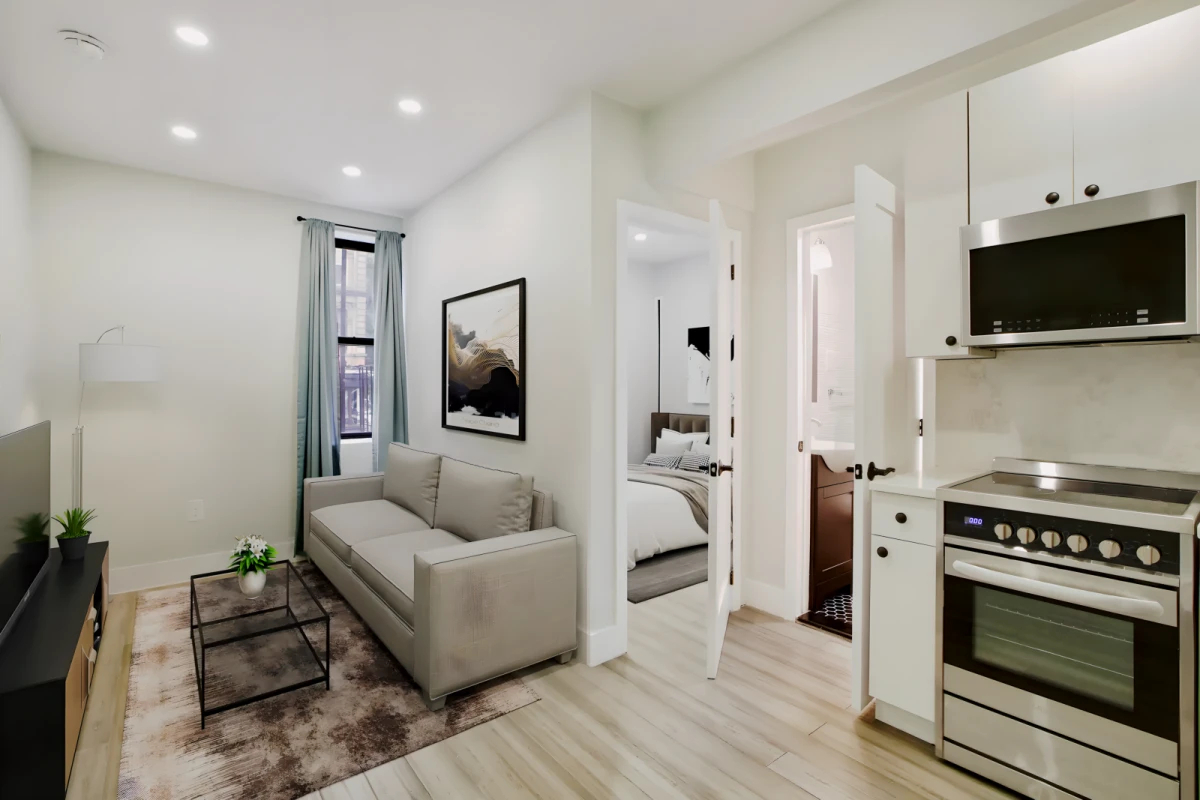 #496: East Village63637036069633122