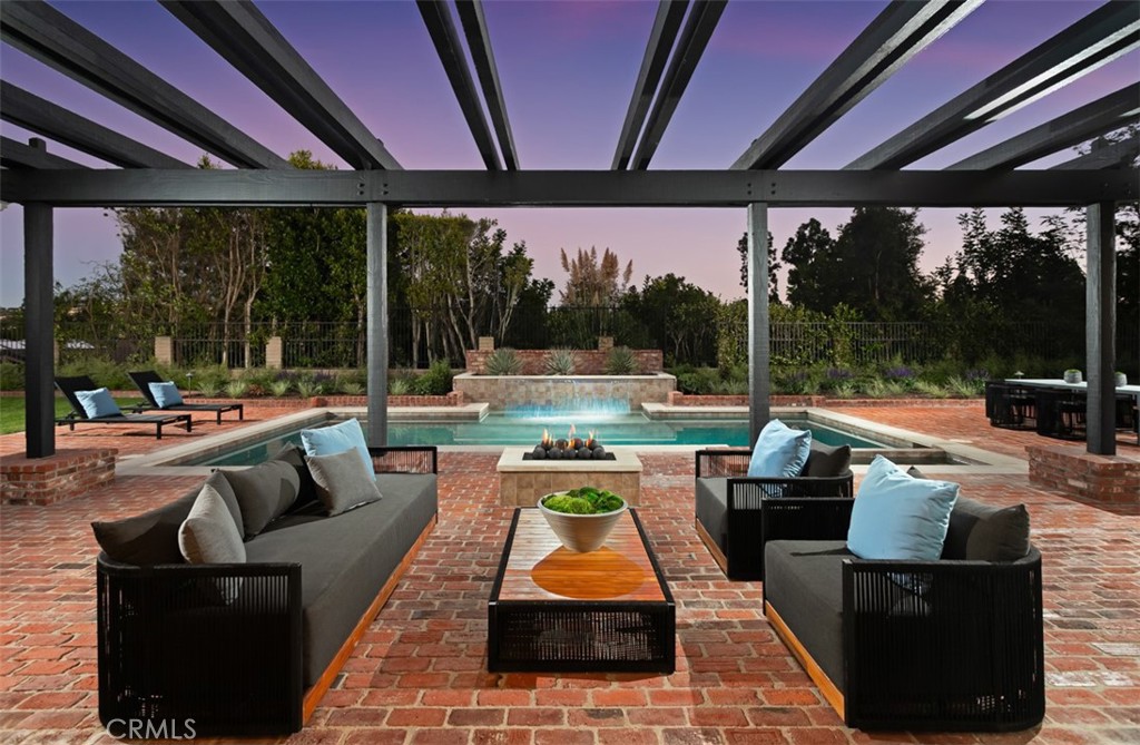 38 Royal Saint George, Newport Beach CA, 9266064122208355074120