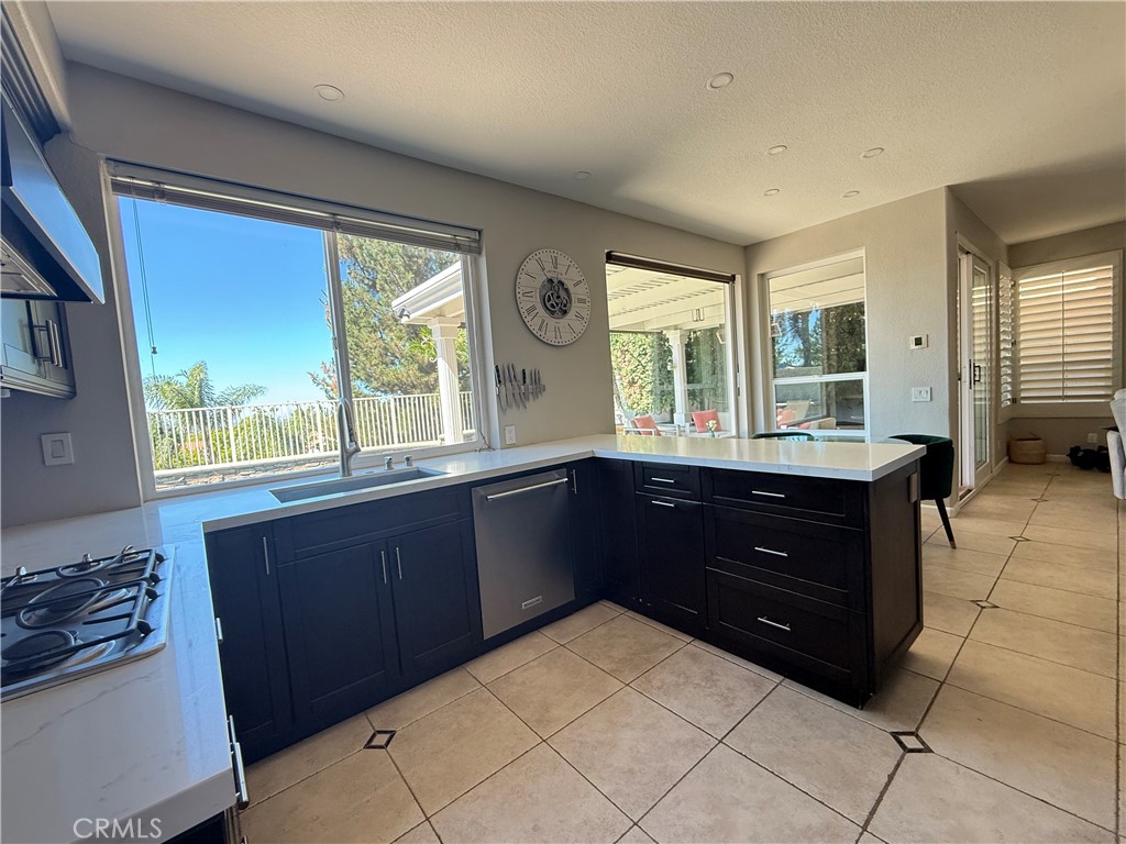 7 El Prisma Rancho Santa Margarita CA, 9268863813128614529122