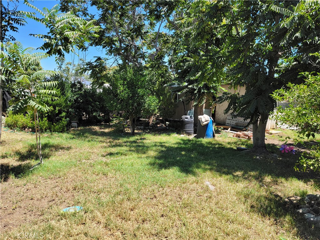 1844 W Coast Boulevard, Rialto CA, 9237763659070684161120