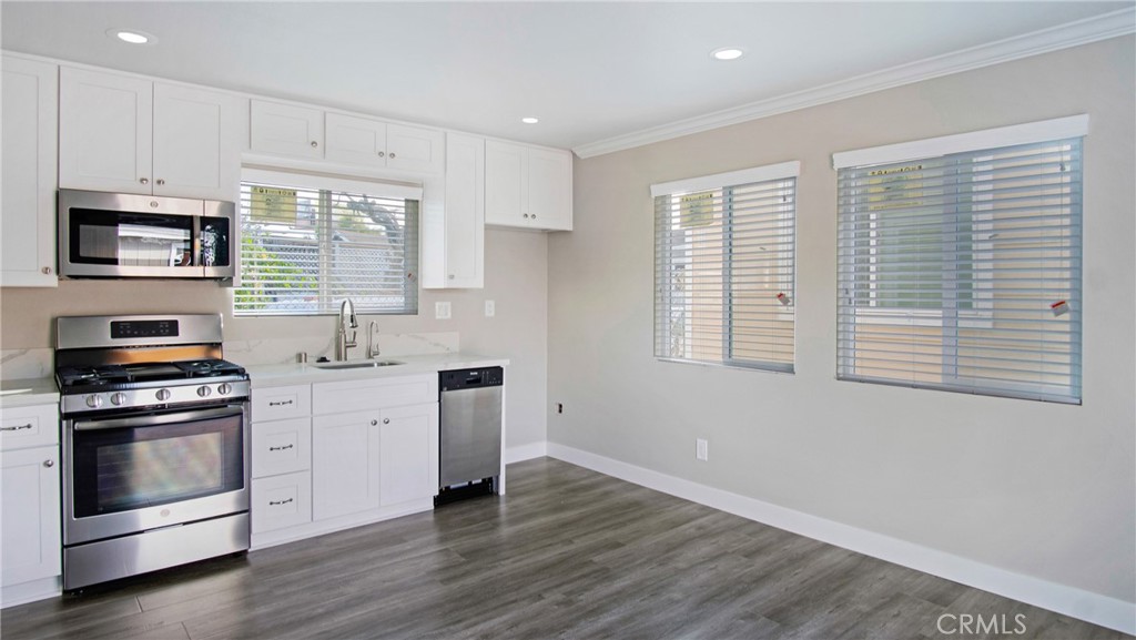 940 Gonzales B Placentia CA, 9287064099902081923120