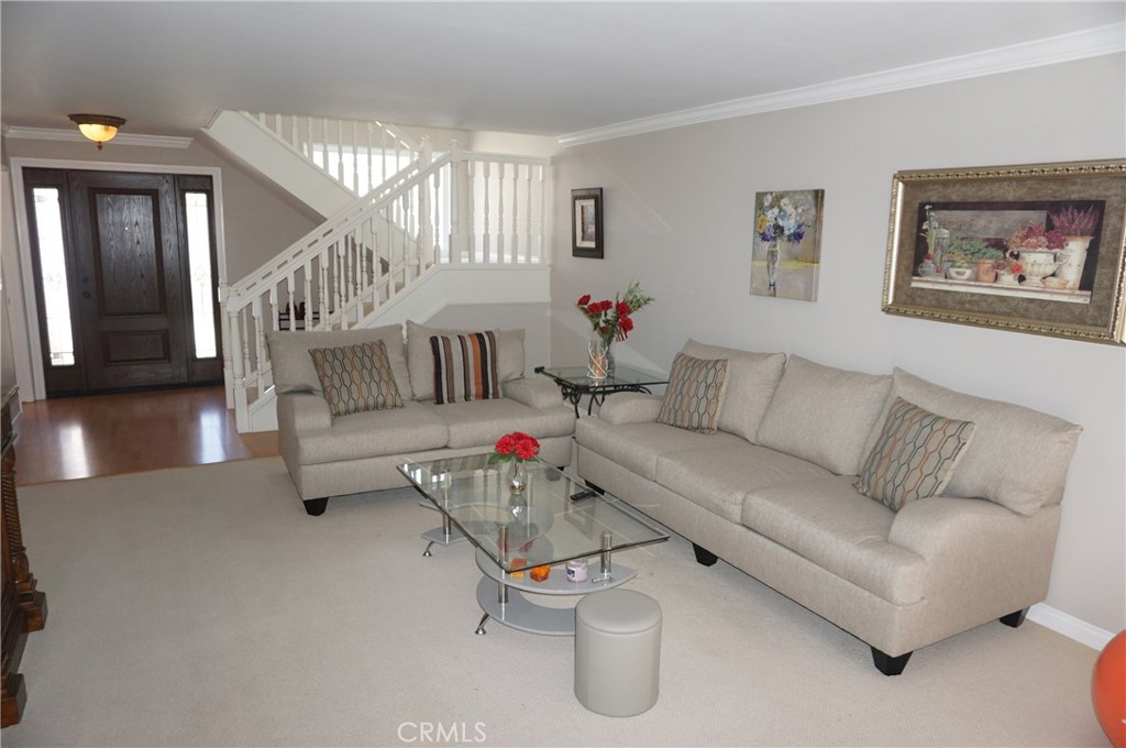 12 Holly Street Irvine CA, 9261263789638119683122