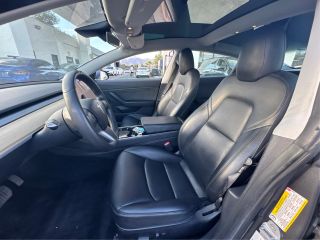 2019 TESLA MODEL 363765672972803121