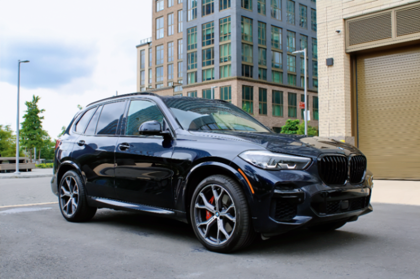 Vehículo deportivo de actividad BMW X5 2022 xDrive40i LÍNEA M SPORT63503852041217124
