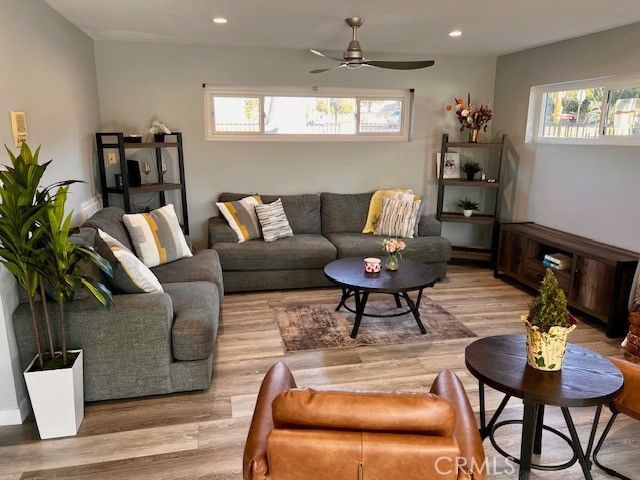 1514 E Maple Avenue, El Segundo CA, 9024563589926311681122