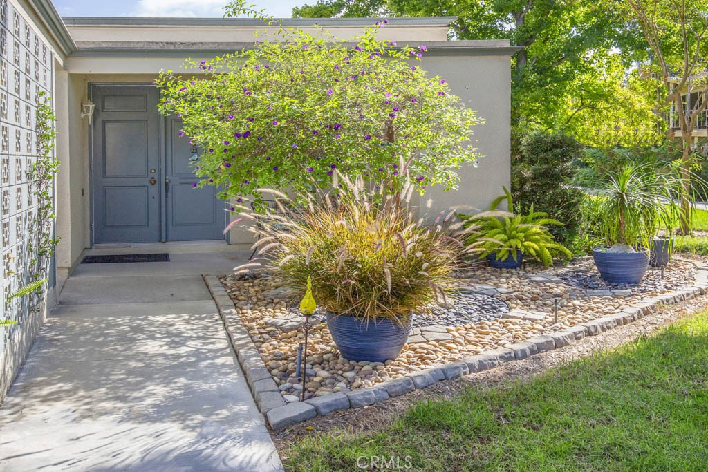 111 Via Estrada A Laguna Woods CA, 9263764124244024707120