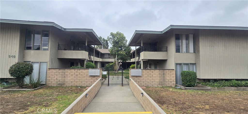 540 E 7th Street E Upland CA, 9178664134248611843122