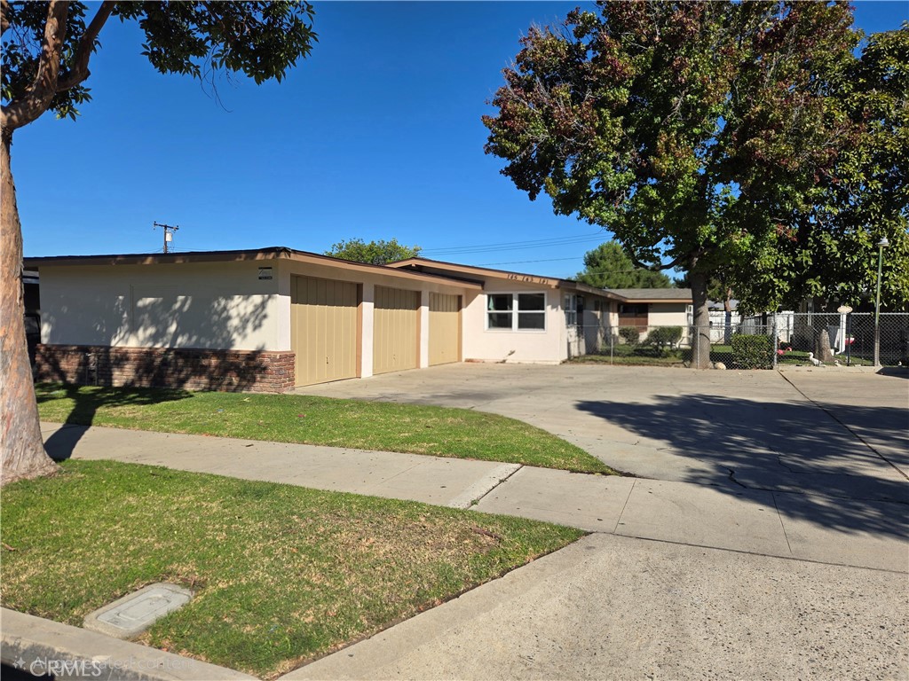 145 W Mayfair Orange CA, 9286764134589480706120