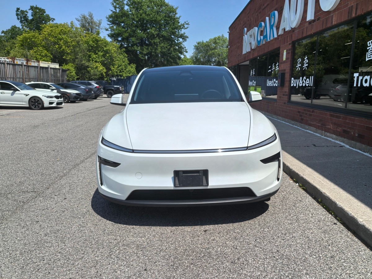 2026 Tesla MODEL Y LONG RANGE64147330331906122