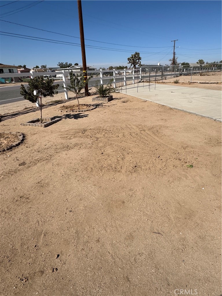 16424 Verde, Hesperia CA, 9234564101633803521121