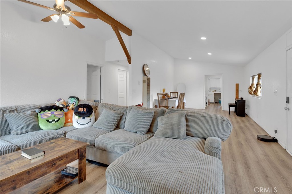 1815 Capri Avenue, Mentone CA, 9235964065397882754122