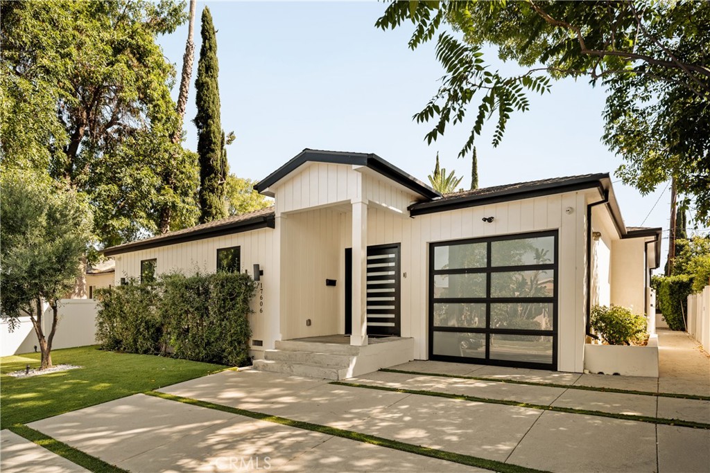 17606 Bromley Street Encino CA, 9131663770280833923120