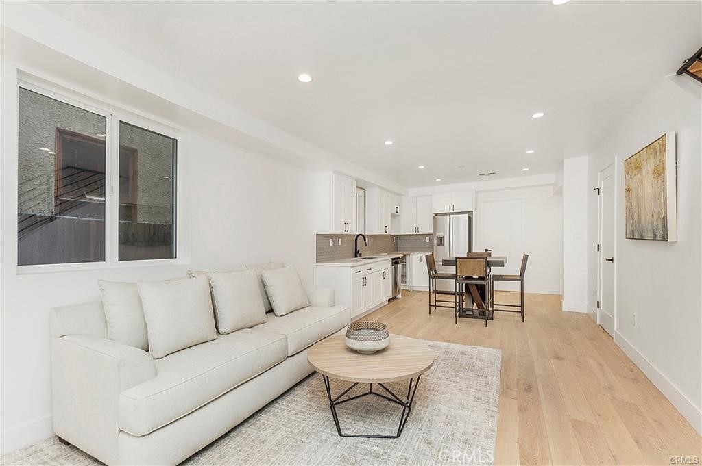 $3,950/mes 2452 Boulder St Los Angeles CA, 9003364064880027394121