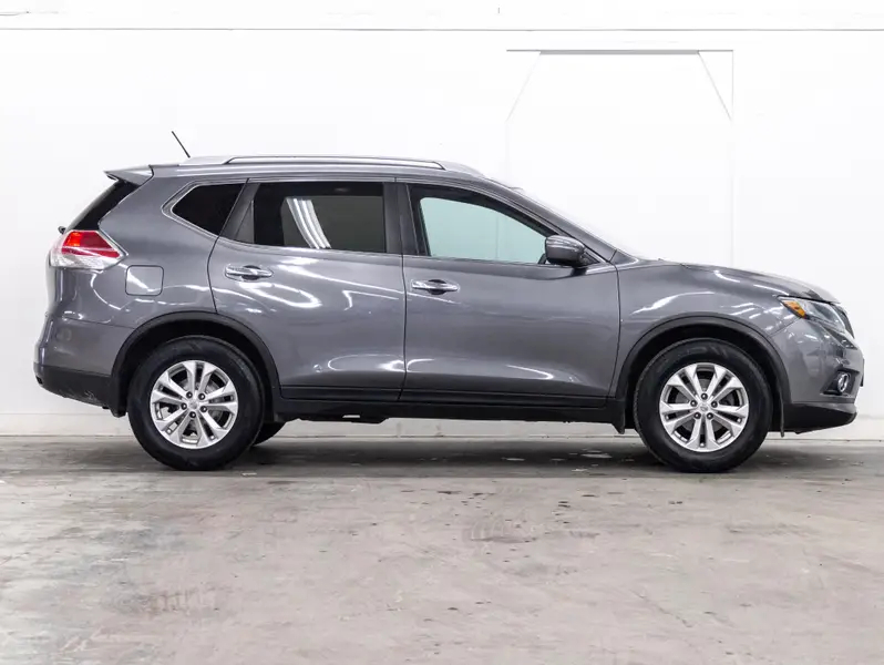 2015 Nissan Rogue63625970131715121