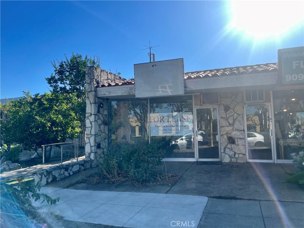 147 N Euclid Avenue Upland CA, 9178664112913484801120