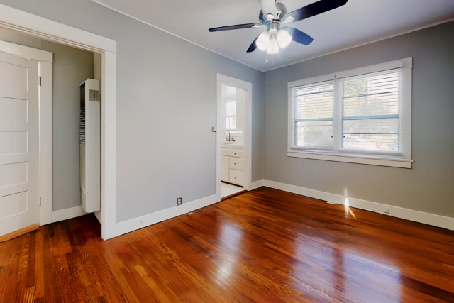 Darlington Court Apartments63590458442881121