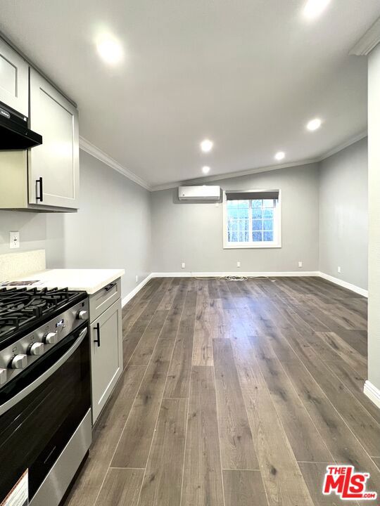 14236 1/2 Tiara Street Sherman Oaks CA, 9140163779583605761120