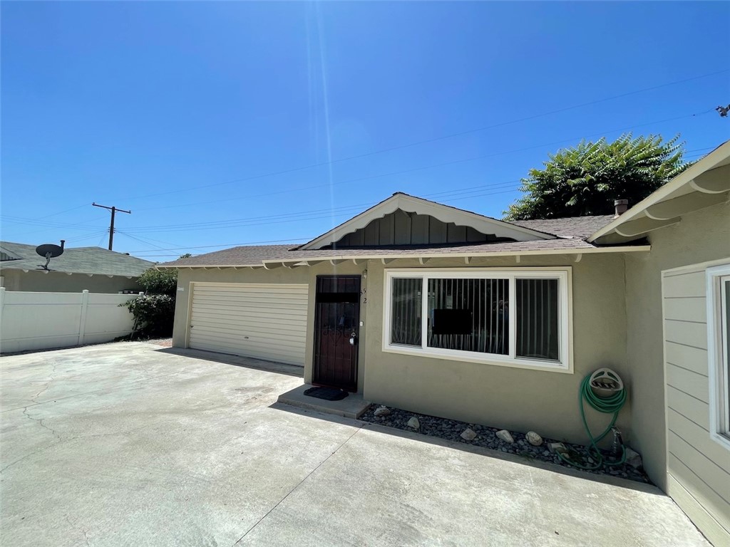 $2,850/mes 355 S Aspan Avenue 2 Azusa CA, 9170264046034353538120