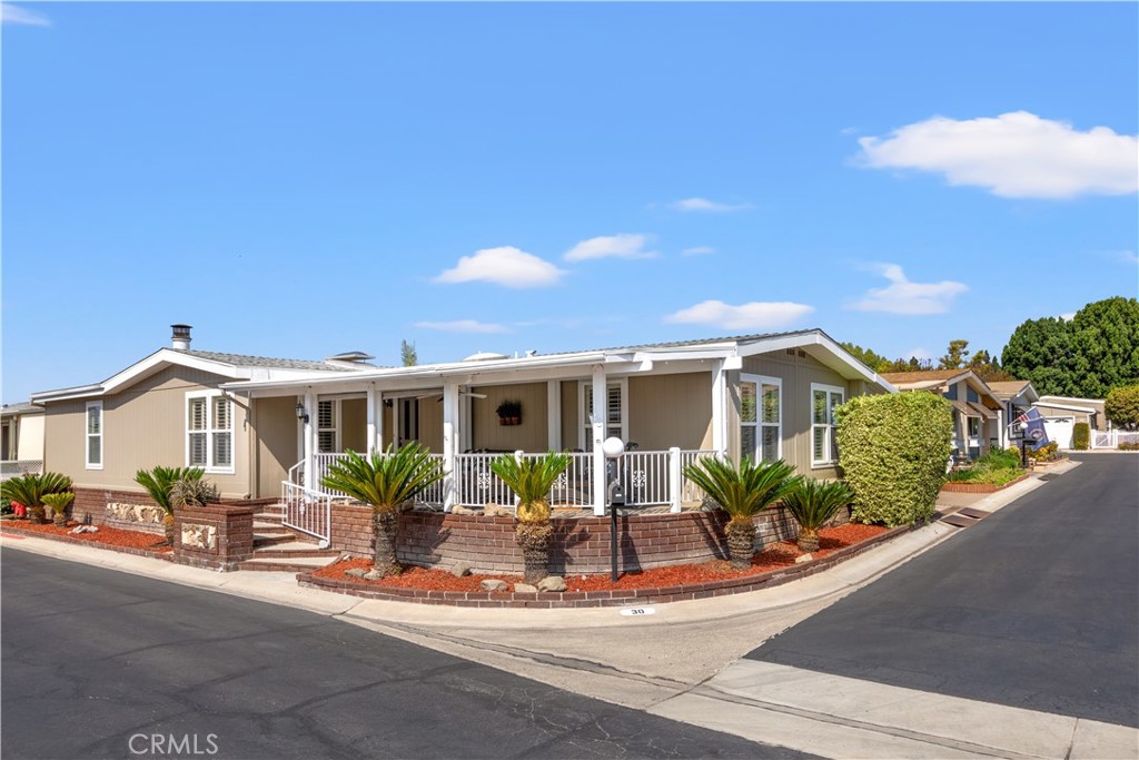 5200 Irvine Blvd. Space 30 Irvine CA, 9262064067382996355120
