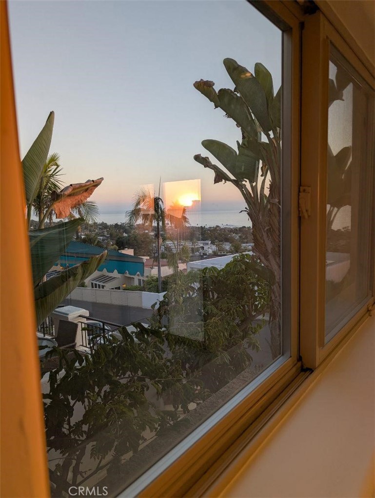 $2,550/month 1060 Skyline Drive A Laguna Beach CA, 9265164076229571714120