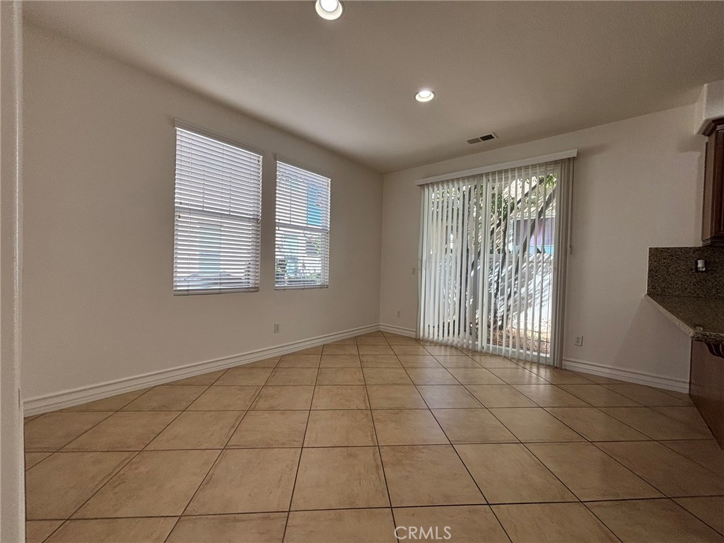 37188 Ascella Murrieta CA, 9256364100536158722120