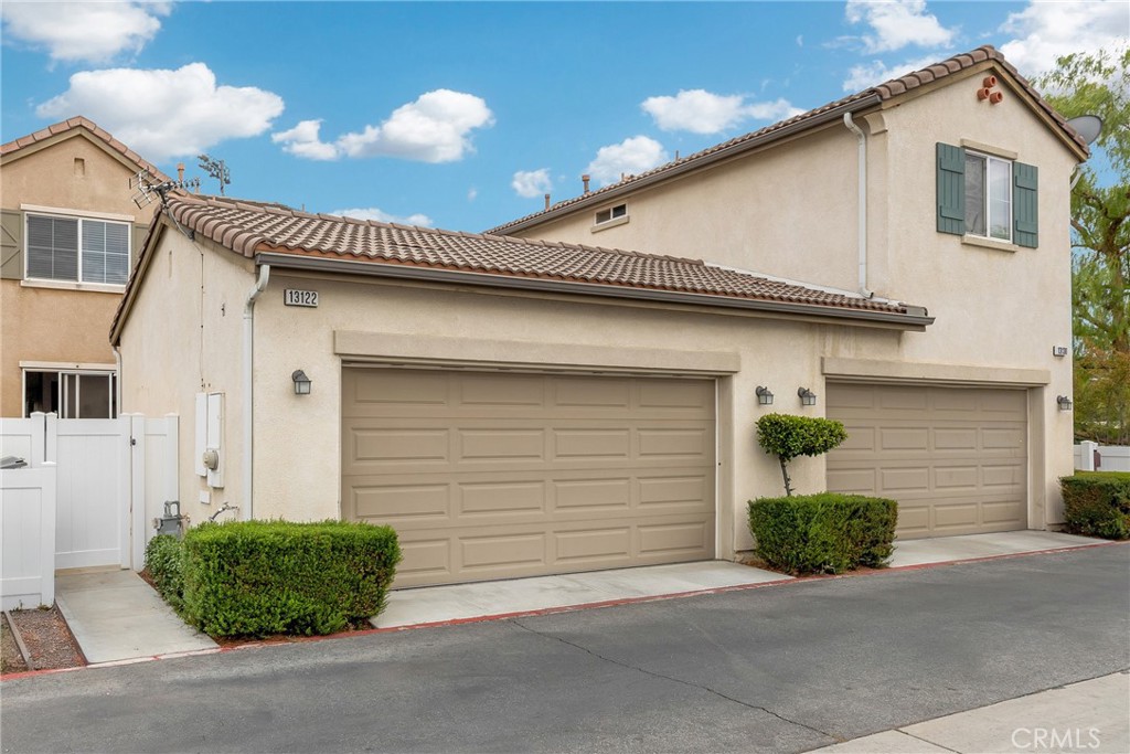 3502 Van Buren Boulevard Riverside CA, 9250364090708390657120
