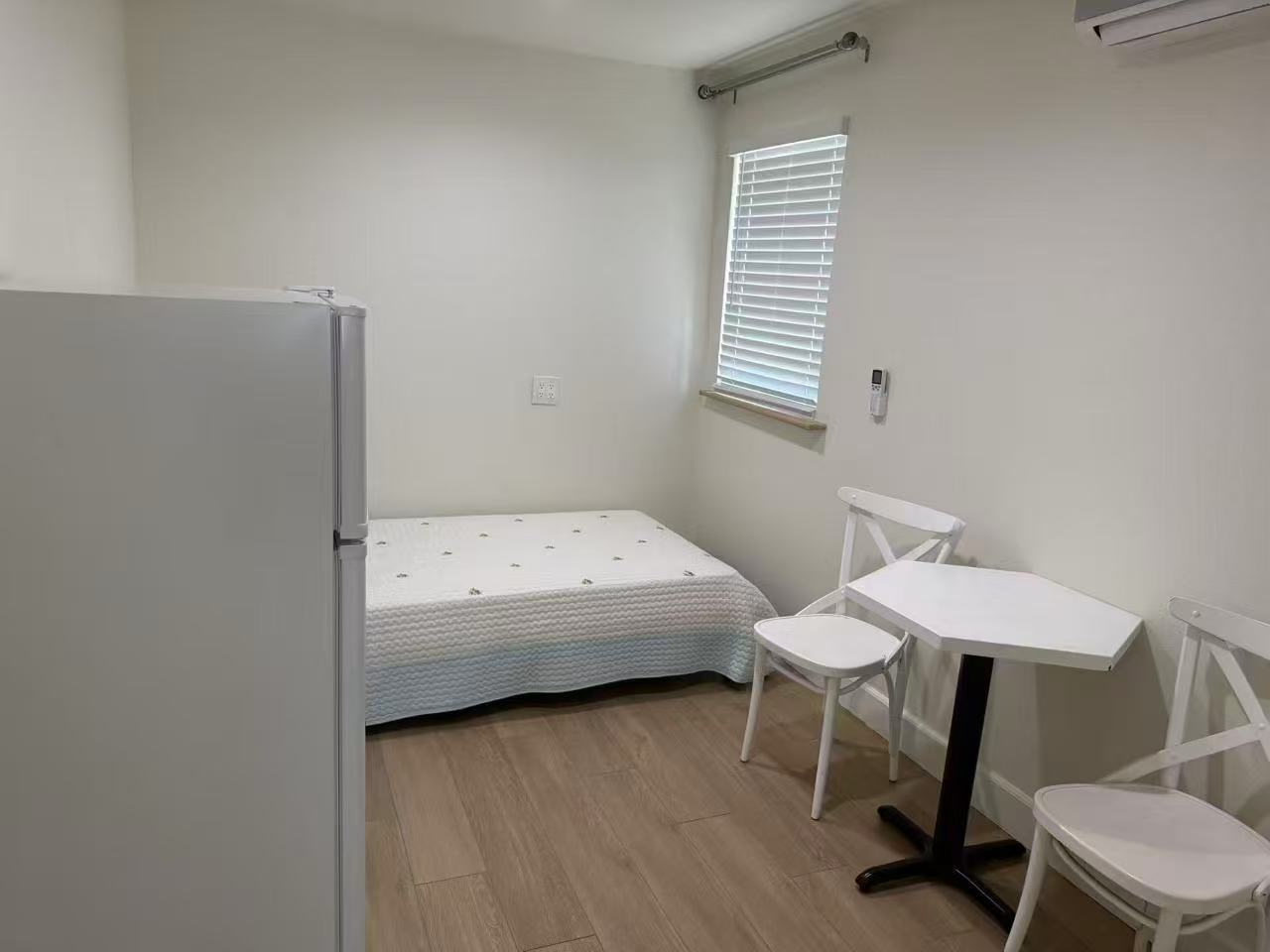 Long-term rental of a rear unit in ROSEMEAD, a Chinese neighborhood63665122438147121