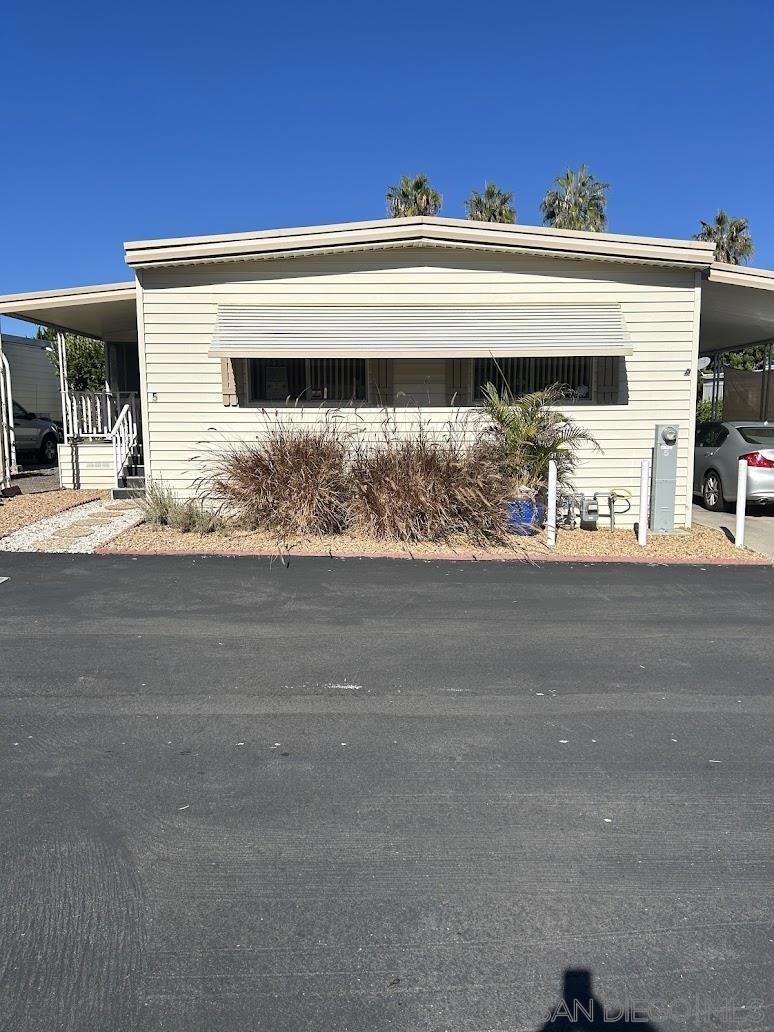 1501 Anza Avenue 5 Vista CA, 9208464135428229890120
