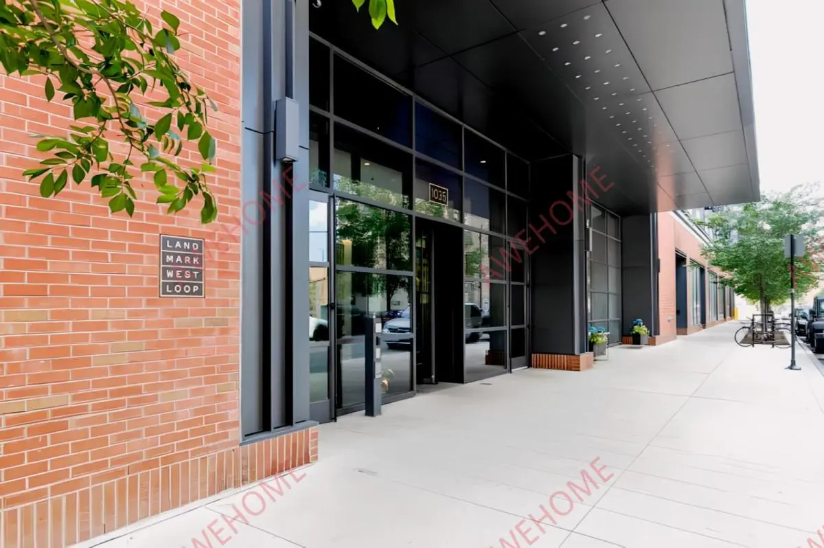Landmark West Loop(BG)63658580591619120