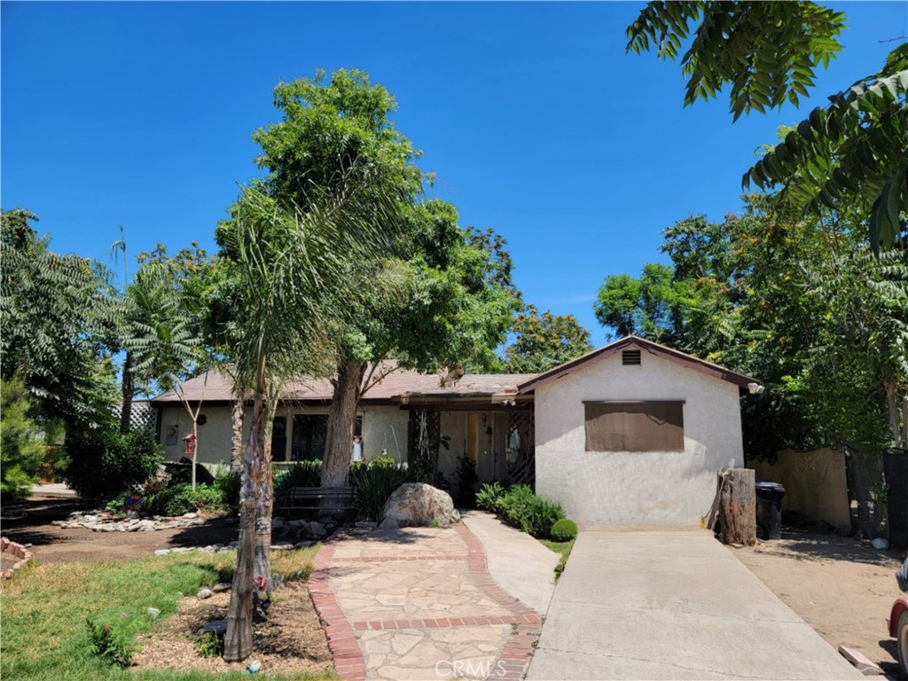 1844 W Coast Boulevard, Rialto CA, 9237763659070684161121