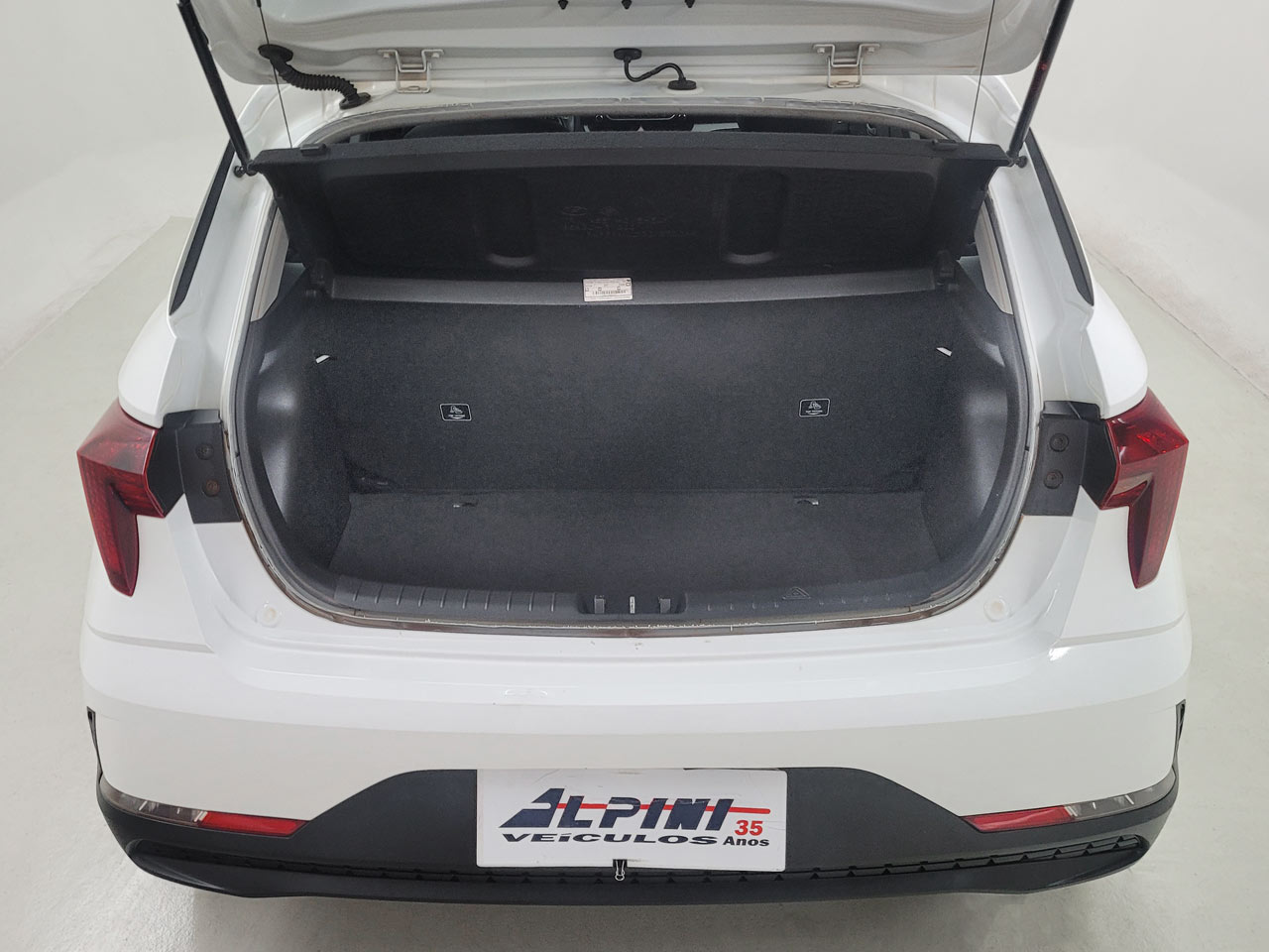 /en/city-campinas/cate-car-used-car/hyundai-hb20-2024-1-0-12v-flex-sense-plus-manual-49675671047308288/-5