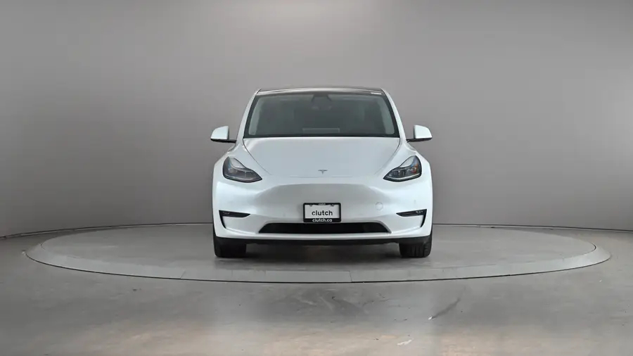 2022 Tesla Model Y64738498932353122