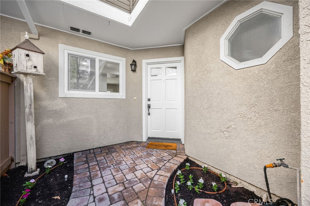 22 Silveroak, Aliso Viejo CA, 9265663656747878915121