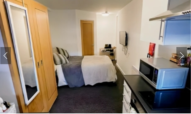 Forest Court64571444221443121