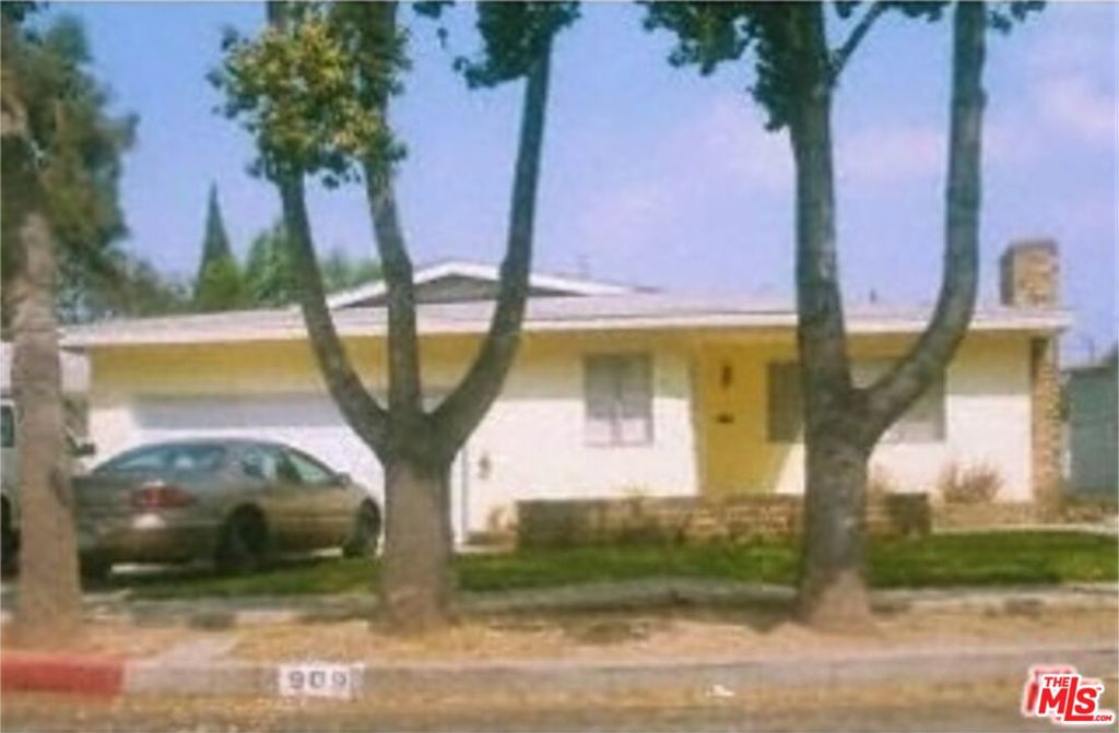 909 E 68TH Street Inglewood CA, 9030263866605157505120