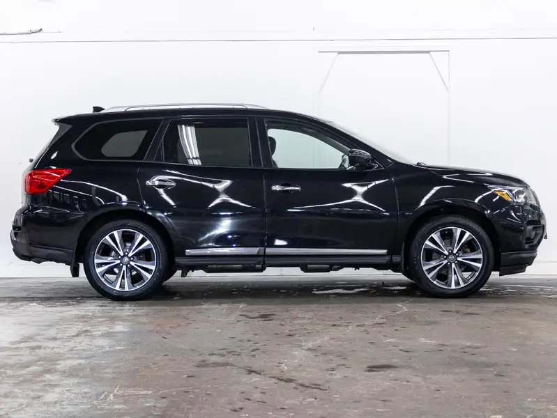 2019 Nissan Pathfinder64545596069249122