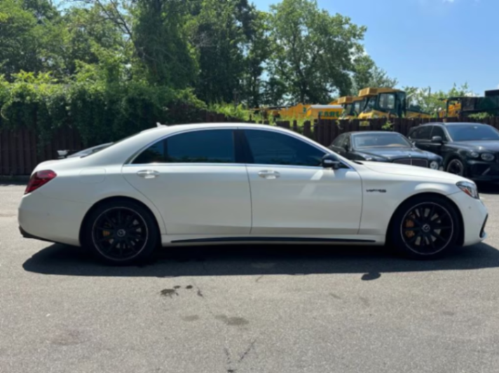 Pre-Owned 2018 Mercedes-Benz Mercedes-AMG S-Class S 63 AMG Sedan 4D63280711331457121