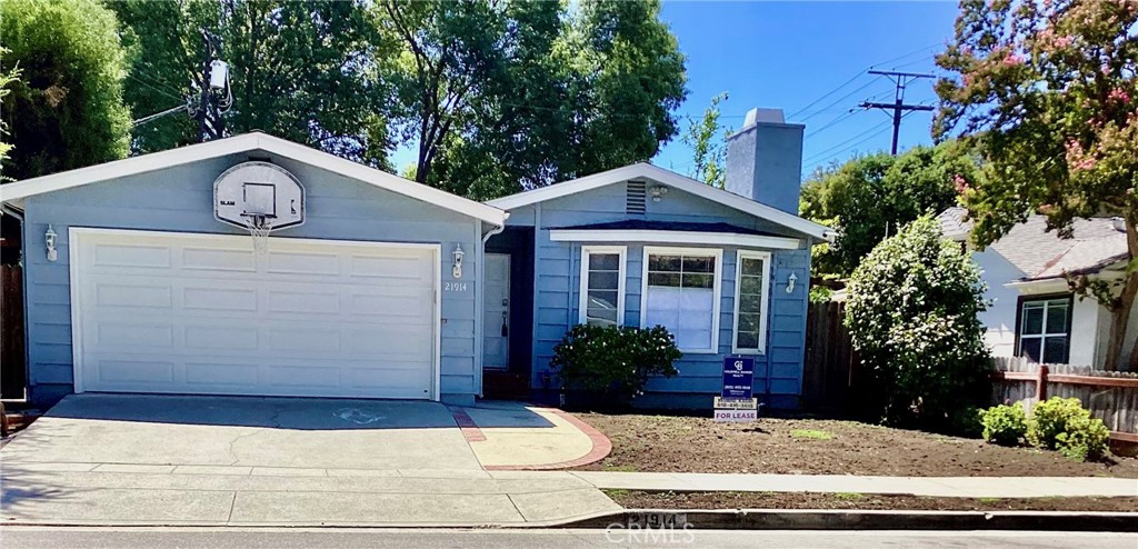 21914 Galvez Street Woodland Hills CA, 9136463659382456577121