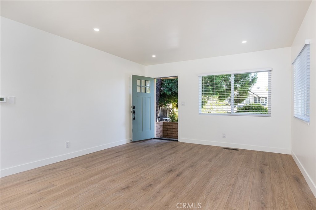 $3,800/mes 247 Laurel Ave E A Sierra Madre CA, 9102464053674513921122
