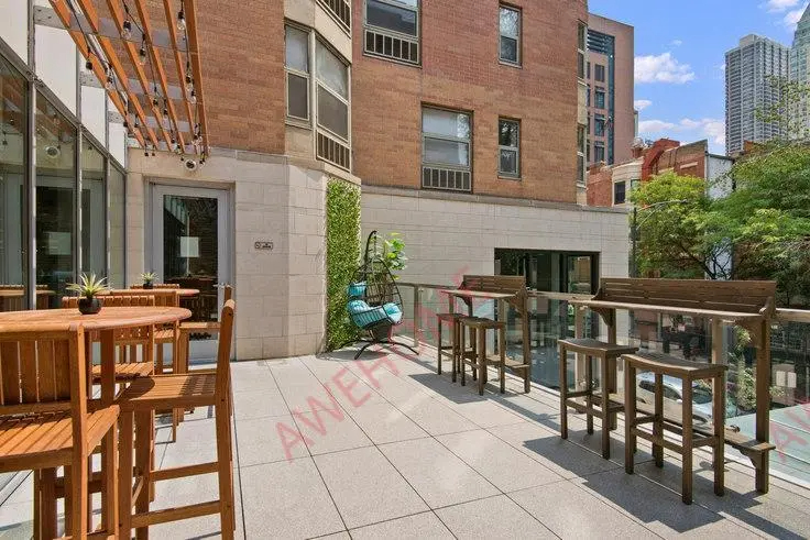Chestnut Place 115263656368605441121