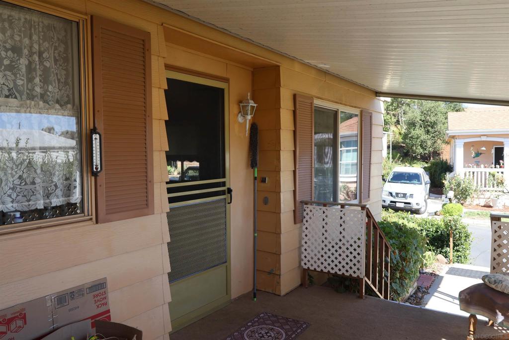 4747 OAK CREST #48 Fallbrook CA, 9202864067685100417122